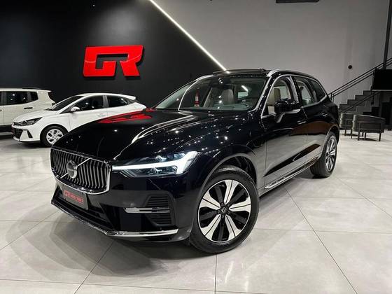 VOLVO XC60 2.0 T8 RECHARGE PLUS AWD GEARTRONIC VOLVO XC60 2.0 T8 RECHARGE PLUS AWD GEARTRONIC